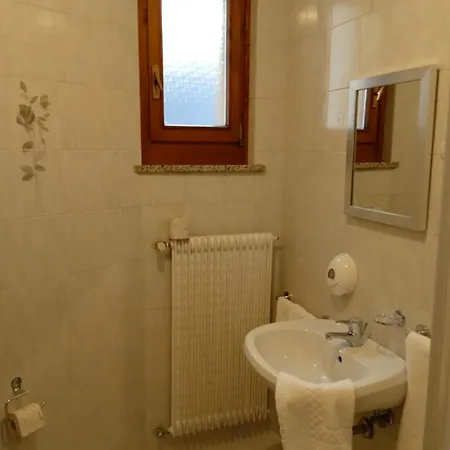Brustolon Hotell Dont